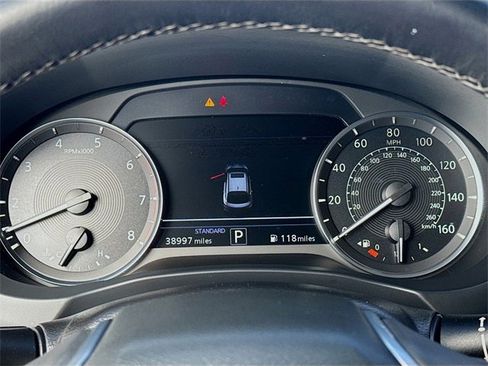 Certified 2023 INFINITI QX55 Luxe w/ Cargo Package image 11