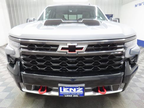 Used 2023 Chevrolet Silverado 1500 ZR2 w/ Technology Package image 51