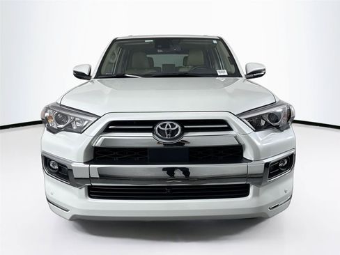 Certified 2024 Toyota 4Runner Limited AWD/4WD image 9