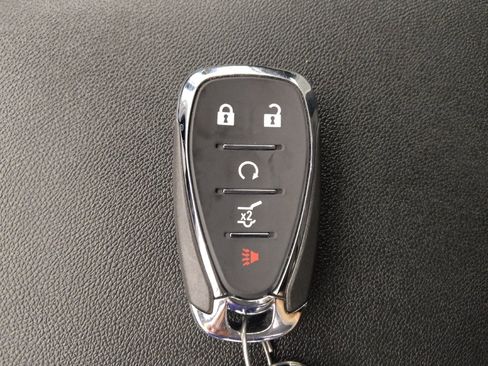 Used 2024 Chevrolet Equinox LT AWD/4WD image 32