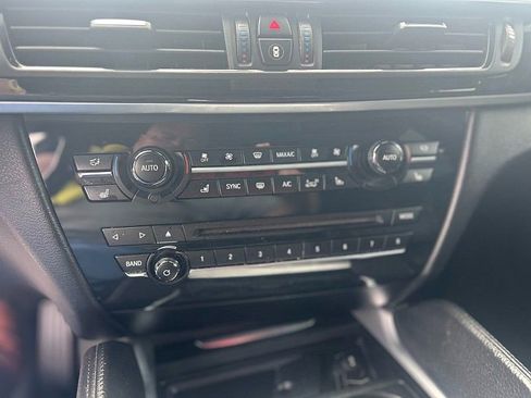 Used 2016 BMW X6 xDrive50i image 25
