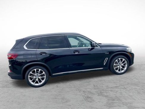 Used 2023 BMW X5 xDrive45e w/ Climate Comfort Package AWD/4WD image 7