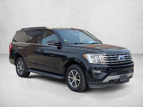 Used 2019 Ford Expedition XLT w/ Equipment Group 201A image 3