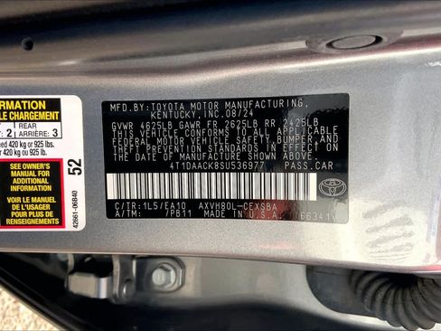 Used 2025 Toyota Camry SE FWD image 34