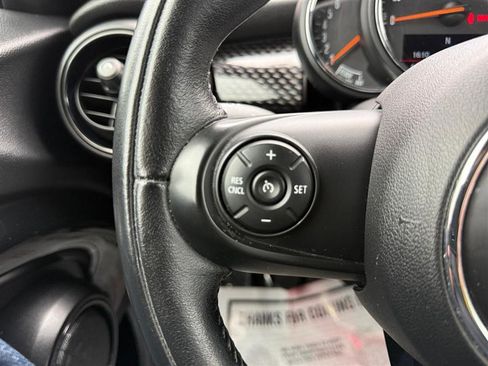Used 2016 MINI Cooper S w/ Wired Package image 26