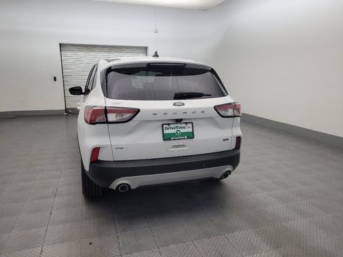 Used 2020 Ford Escape SE Sport FWD image 6