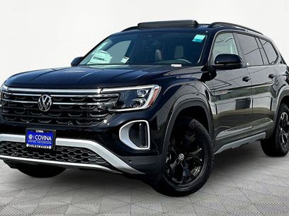 New 2026 Volkswagen Atlas Peak Edition
