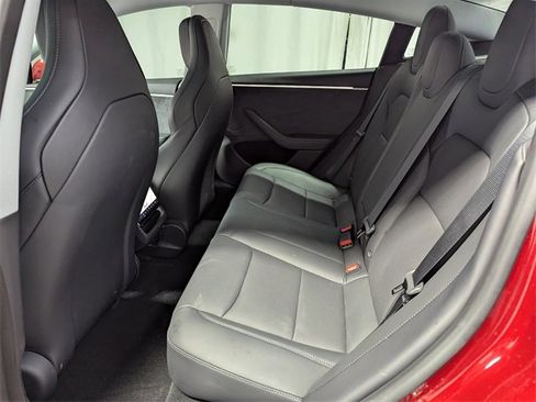 Used 2024 Tesla Model 3 Performance image 9