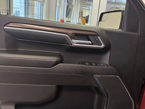 Certified 2023 Chevrolet Silverado 1500 LT image 6