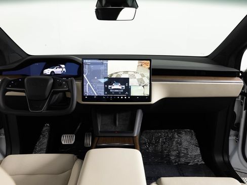 Used 2023 Tesla Model X AWD/4WD image 39
