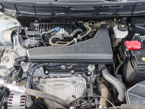 Used 2020 Nissan Rogue SL image 26