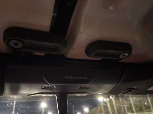 Used 2021 Jeep Wrangler Unlimited Sport image 17