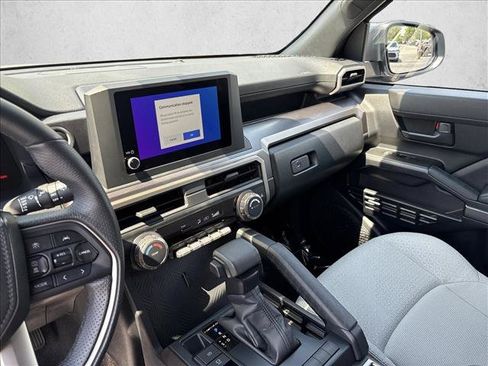 Used 2025 Toyota 4Runner SR5 RWD image 15