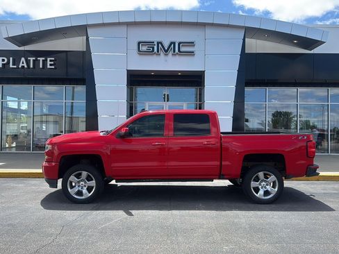 Used 2018 Chevrolet Silverado 1500 LT w/ Texas Edition AWD/4WD image 1