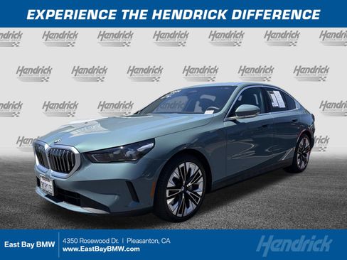 Used 2024 BMW 530i w/ Premium Package RWD image 1