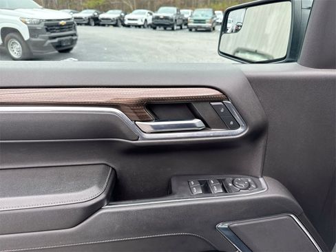 Used 2023 Chevrolet Silverado 1500 RST w/ LPO, Dark Essentials Package image 15