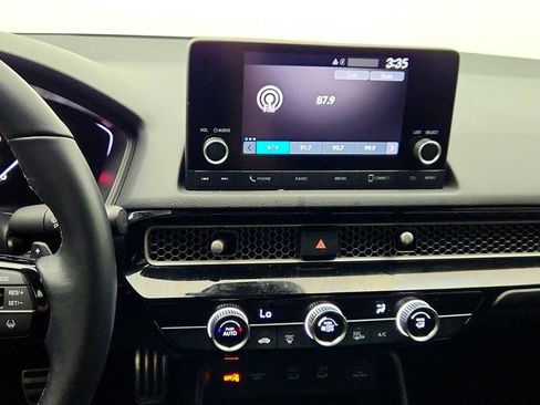 Used 2025 Honda Civic Sport image 17