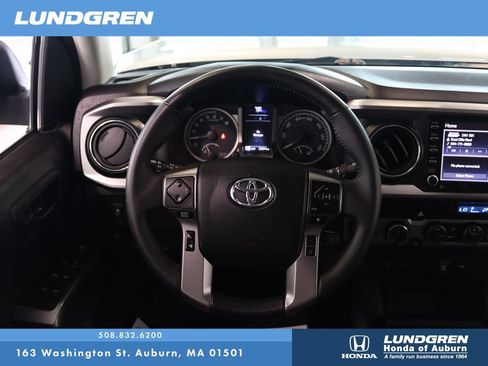 Used 2023 Toyota Tacoma SR5 w/ Technology Package AWD/4WD image 18