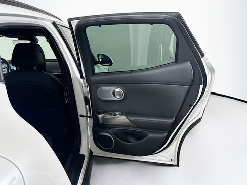 Used 2023 Genesis GV60 Advanced AWD/4WD image 31