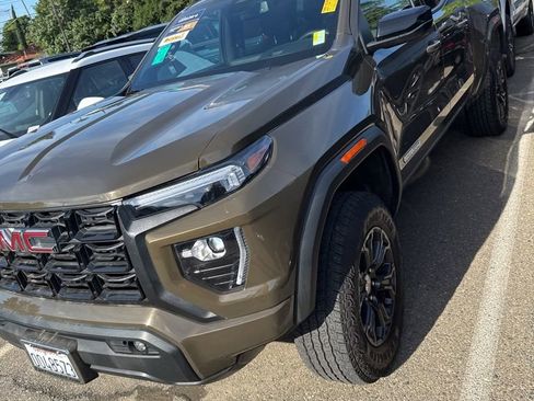 Used 2024 GMC Canyon Elevation w/ Elevation Premium Package image 1