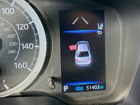 Used 2022 Toyota Corolla LE FWD image 16
