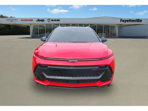 Used 2025 Chevrolet Equinox EV RS image 8