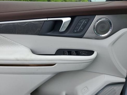 New 2026 Buick Enclave Avenir AWD/4WD image 17