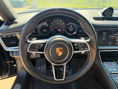 Used 2020 Porsche Panamera 4 AWD/4WD image 22
