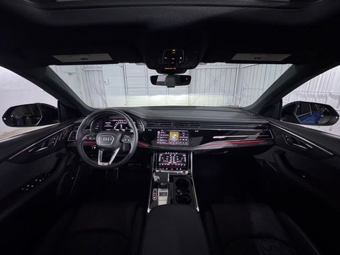 Used 2024 Audi SQ8 Premium Plus AWD/4WD image 22