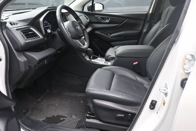 Used 2024 Subaru Ascent Limited AWD/4WD image 17