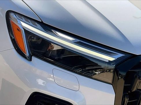 New 2026 Audi Q7 3.0T Premium Plus image 13