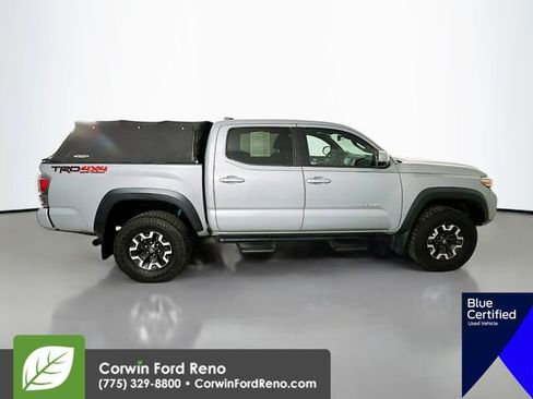 Used 2020 Toyota Tacoma TRD Off-Road image 10