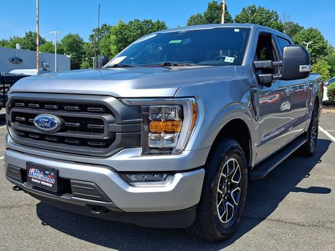 Certified 2022 Ford F150 XLT w/ Equipment Group 302A High AWD/4WD image 4