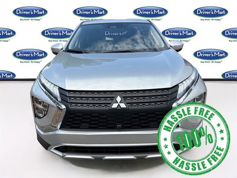 Used 2025 Mitsubishi Eclipse Cross SE image 2