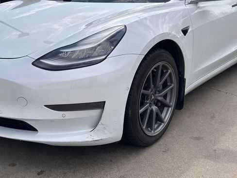 Used 2020 Tesla Model 3 Standard Range image 7