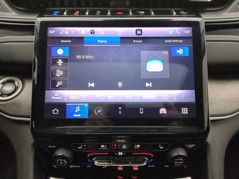 Used 2022 Jeep Grand Cherokee Limited 4xe w/ Luxury Tech Group II image 25