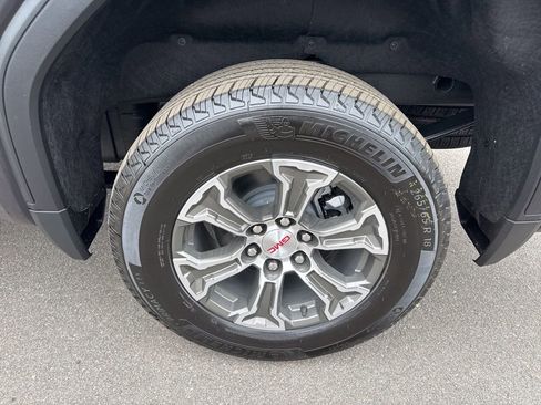 Used 2026 GMC Sierra 1500 SLT image 36