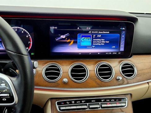 Used 2020 Mercedes-Benz E 350 4MATIC Sedan w/ Parking Assistance Package image 18