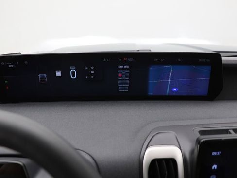 Used 2025 Ford Expedition Max Active image 18