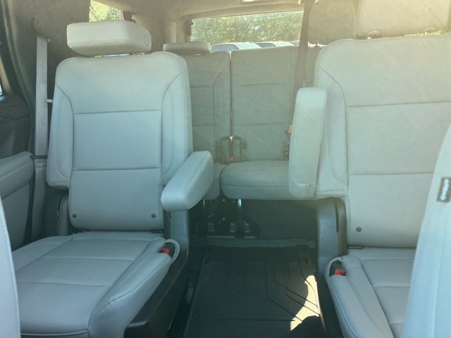 Used 2024 Chevrolet Tahoe LT w/ LT Signature Plus Package RWD image 38
