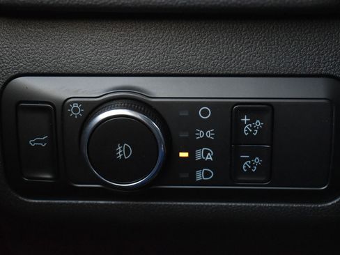 Used 2023 Ford Escape Platinum image 20