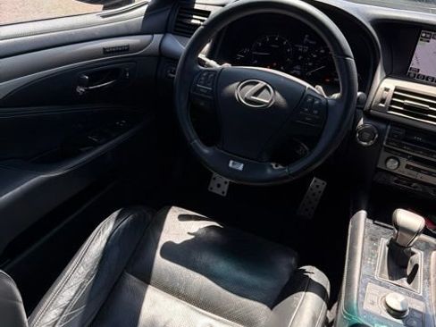 Used 2015 Lexus LS 460 w/ F Sport Package RWD image 11