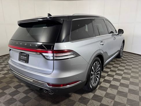 Used 2023 Lincoln Aviator Reserve w/ Equipment Group 201A AWD/4WD image 5