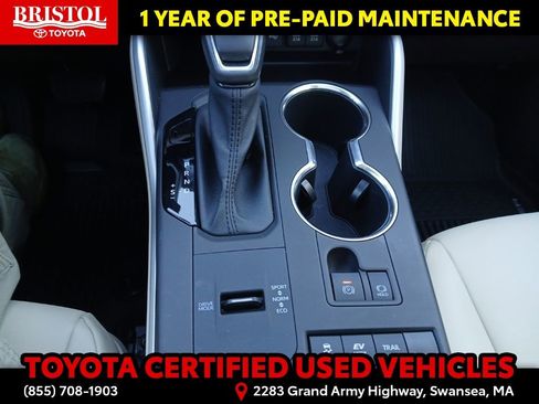 Certified 2020 Toyota Highlander XLE image 26