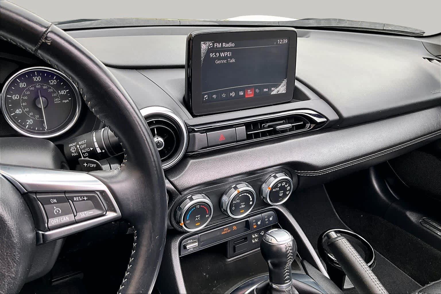 Used 2020 MAZDA MX-5 Miata RF Grand Touring RWD image 7
