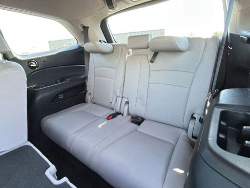 Used 2018 Honda Pilot EX-L image 34