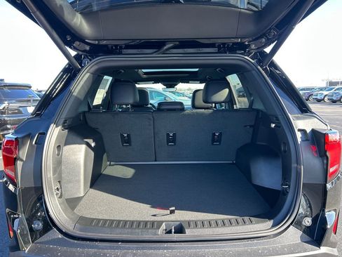 New 2026 GMC Terrain Elevation w/ Elevation Premium Package image 34