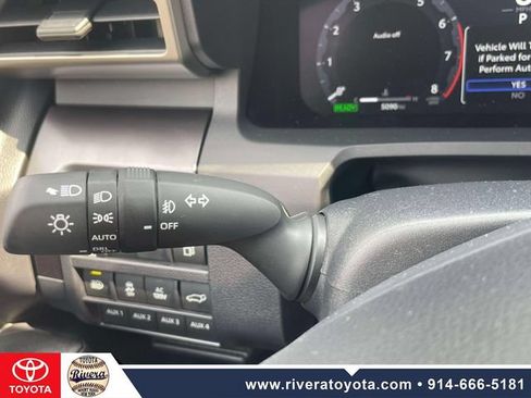Used 2025 Toyota 4Runner TRD Off-Road Premium w/ Tow Technology Package AWD/4WD image 25