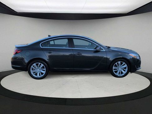 Used 2014 Buick Regal image 9