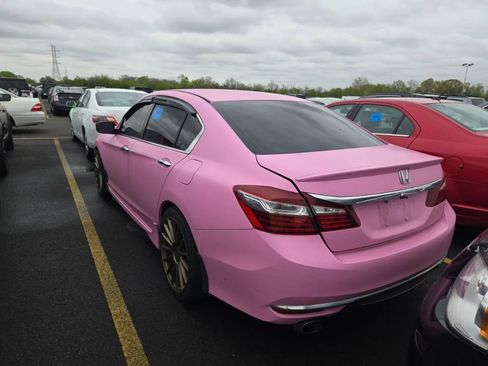 Used 2017 Honda Accord Sport Special Edition image 2